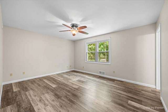 515 Timbers Trl, Saint Charles, IL 60174 - empty room with ceiling fan and wood finished floors