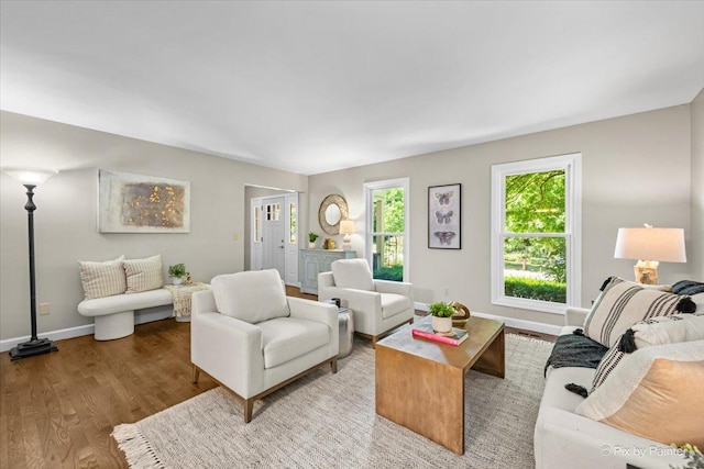 515 Timbers Trl, Saint Charles, IL 60174 - living room with wood finished floors and baseboards