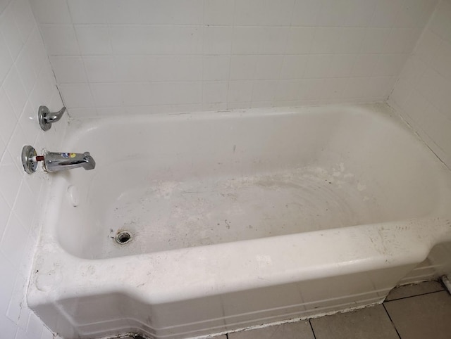 8924 S Paulina St, Chicago, IL 60620 - full bath with tile patterned floors and a tub to relax in