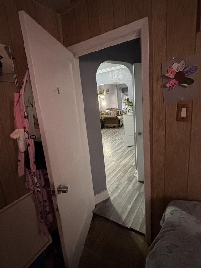 5409 S Richmond St, Chicago, IL 60632 - hallway featuring arched walkways and wood finished floors