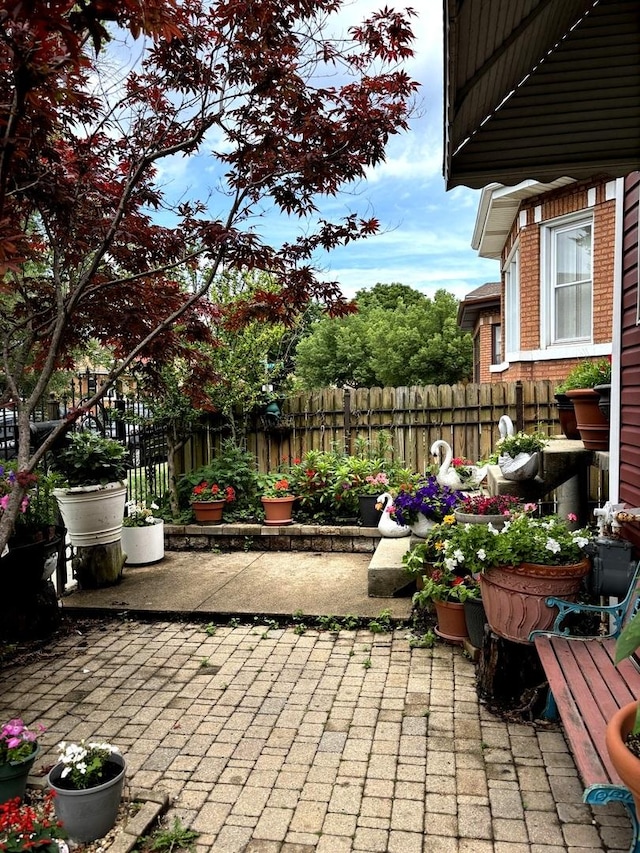 5409 S Richmond St, Chicago, IL 60632 - view of patio / terrace