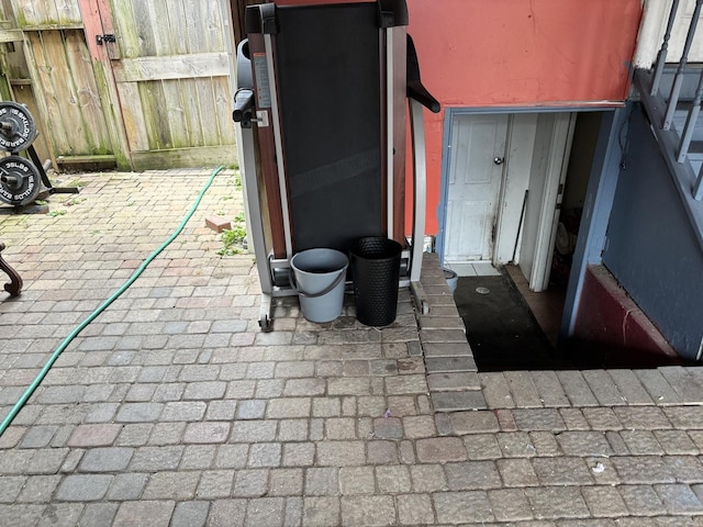 5409 S Richmond St, Chicago, IL 60632 - view of patio / terrace