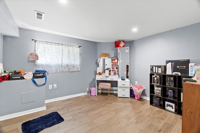 11030 S Ave L, Chicago, IL 60617 - game room featuring wood finished floors and recessed lighting