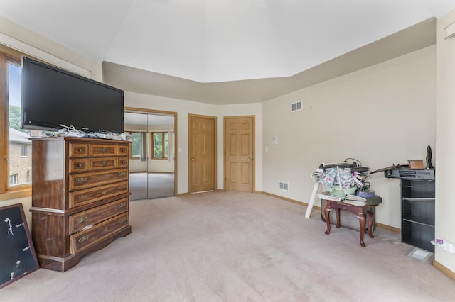 1007 Wildwood Ln, Mount Prospect, IL 60056 - living area featuring light carpet and baseboards