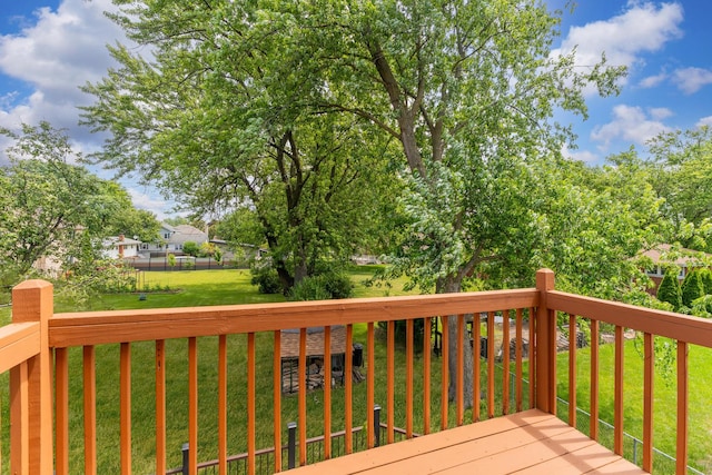 1007 Wildwood Ln, Mount Prospect, IL 60056 - wooden deck featuring a lawn