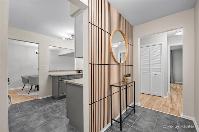 5200 Carriageway Dr Unit 211, Rolling Meadows, IL 60008 - photo 3
