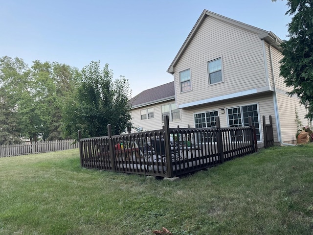 2404 Kenmore Ct, Schaumburg, IL 60193 - rear view of house