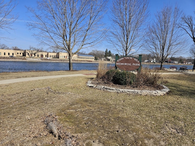 1 S Lincoln Ave, Carpentersville, IL 60110 - photo 7