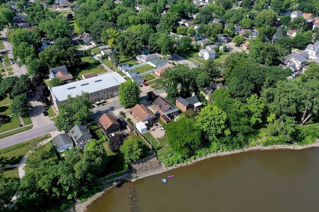 443 W Water St, Kankakee, IL 60901 - view of property location with a large body of water and nearby suburban area