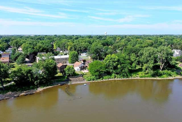 443 W Water St, Kankakee, IL 60901 - aerial view of a large body of water