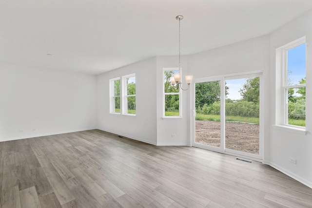 32018 Savannah Dr, Lakemoor, IL 60051 - photo 7