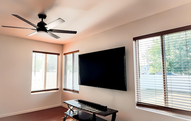 3113 Meadowsedge Ln, Joliet, IL 60436 - living room featuring ceiling fan and baseboards