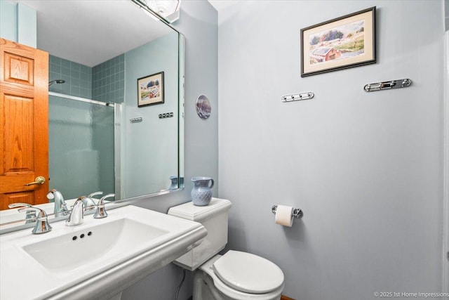 4616 W 105th Pl, Oak Lawn, IL 60453 - bathroom featuring a sink and a shower