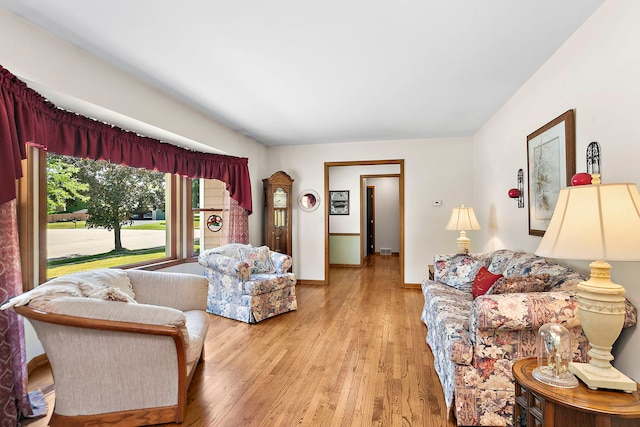 831 Crabtree Ln, Cary, IL 60013 - photo 4