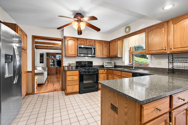 831 Crabtree Ln, Cary, IL 60013 - photo 9