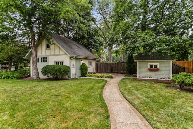 2423 Harrison St, Evanston, IL 60201 - fenced yard featuring an outdoor structure