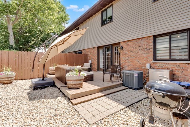 1906 Heatherway Ln Unit 7, New Lenox, IL 60451 - view of patio featuring an outdoor hangout area and area for grilling