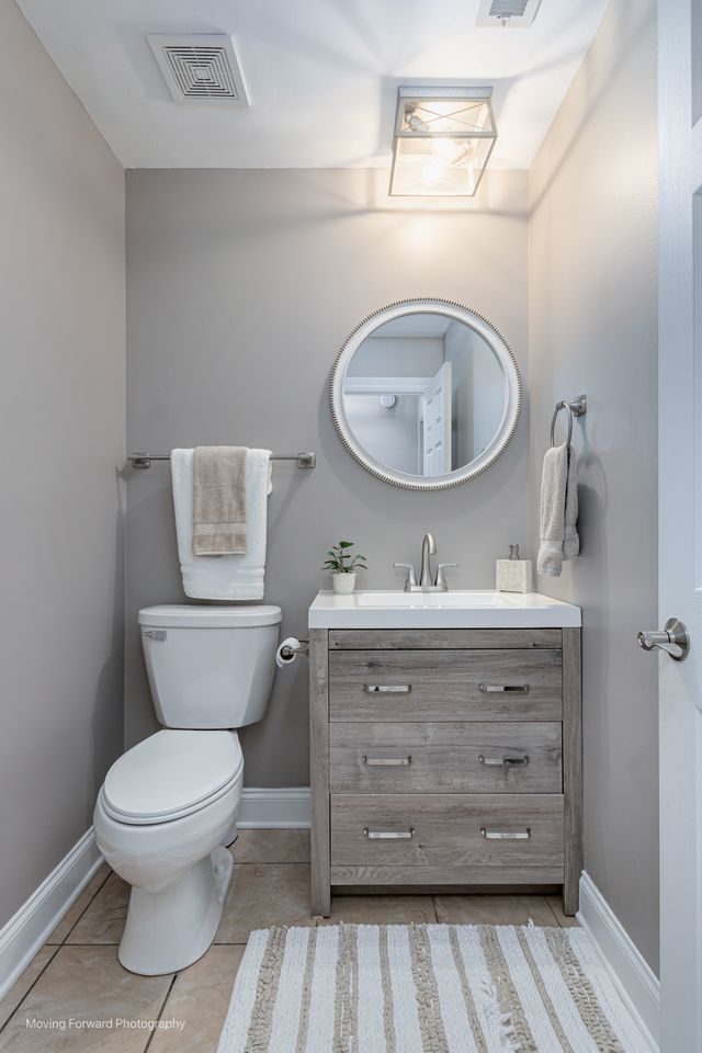 1906 Heatherway Ln Unit 7, New Lenox, IL 60451 - bathroom featuring vanity and tile patterned flooring