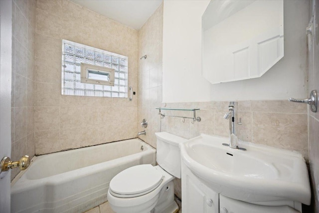 3332 S Bell Ave, Chicago, IL 60608 - photo 11