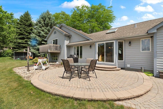 344 Prairie Ave, Winthrop Harbor, IL 60096 - view of patio