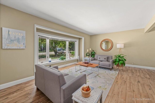 416 Iroquois Ave, Naperville, IL 60563 - photo 3