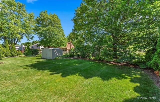 416 Iroquois Ave, Naperville, IL 60563 - photo 34