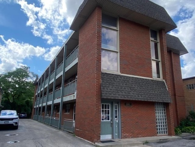 4342 N Kedvale Ave Unit 3C, Chicago, IL 60641 - photo 1