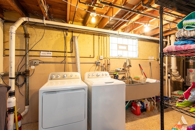 5831 S Meade Ave, Chicago, IL 60638 - laundry area with washer and dryer and water heater