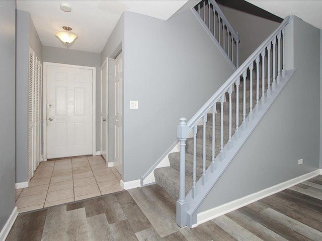 492 Dakota Ct, Carol Stream, IL 60188 - photo 2