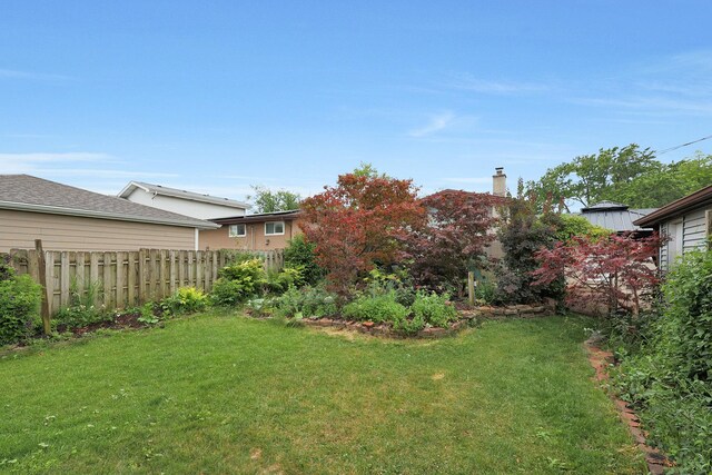 9043 Oriole Ave, Morton Grove, IL 60053 - unfurnished room featuring wood finished floors