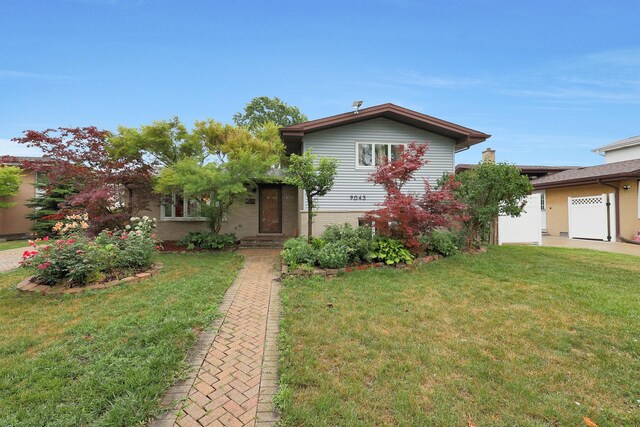 9043 Oriole Ave, Morton Grove, IL 60053 - exterior view of a garden pond
