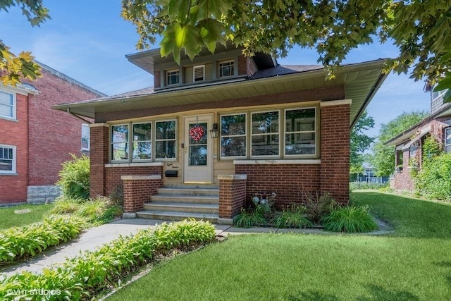 812 Farragut Pl, Joliet, IL 60435 - photo 1
