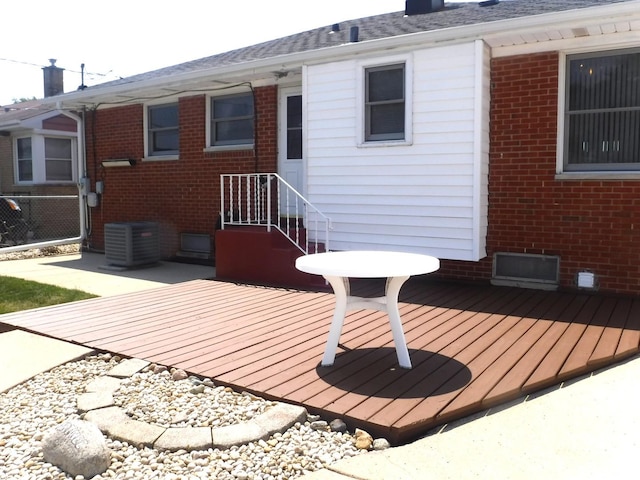 205 W 29th Pl S, Chicago Heights, IL 60411 - view of wooden terrace