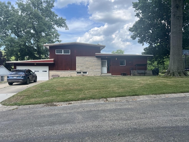 318 Fletcher Ave Unit 318, Danville, IL 61832 - photo 1