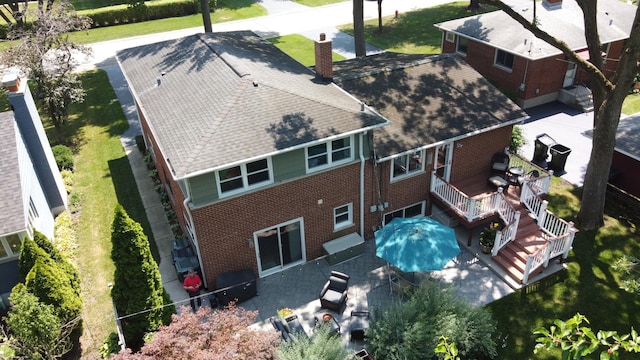 228 S Glendale Ave, Barrington, IL 60010 - view of subject property with a pool
