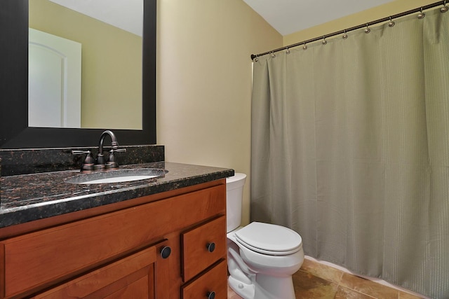 18013 Saint Andrews Dr, Marengo, IL 60152 - bathroom with vanity and curtained shower