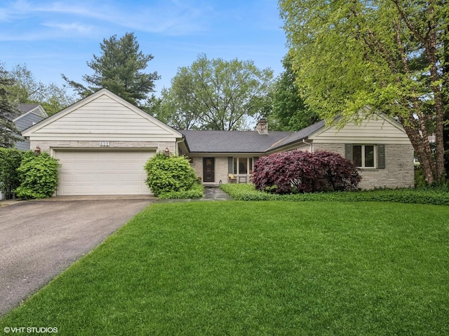 622 Kenilworth Ave, Kenilworth, IL 60043 - single story home with driveway, a garage, a front lawn, a chimney, and a shingled roof