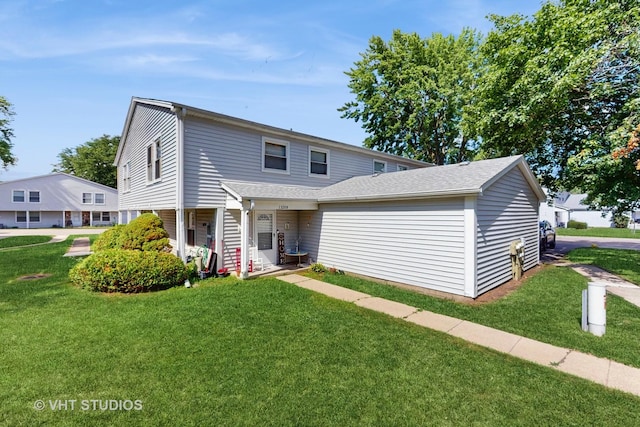 1320 N Glen Cir Unit B, Aurora, IL 60506 - traditional-style house featuring a front yard