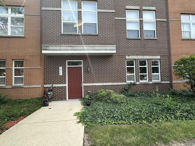 1918 N Lotus Ave, Chicago, IL 60639 - photo 2