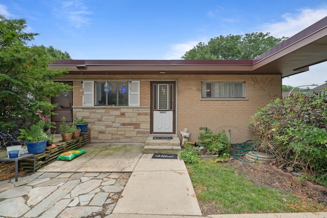 7323 N Damen Ave, Chicago, IL 60645 - photo 2
