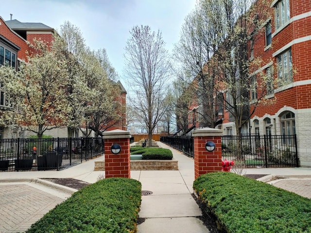 331 E 17th St, Chicago, IL 60616 - view of street with sidewalks