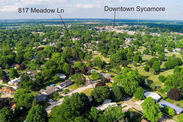 817 Meadow Ln, Sycamore, IL 60178 - aerial view
