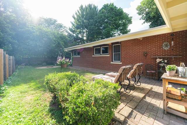 817 Meadow Ln, Sycamore, IL 60178 - fenced backyard featuring a patio area