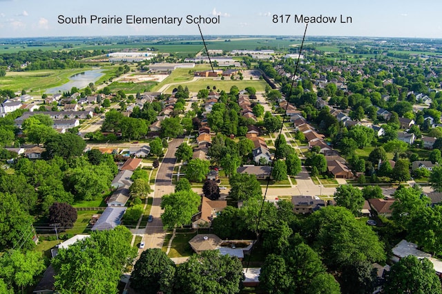 817 Meadow Ln, Sycamore, IL 60178 - aerial view of residential area featuring a large body of water