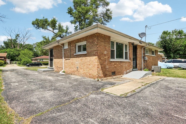 16019 Circle Dr, Markham, IL 60428 - photo 3