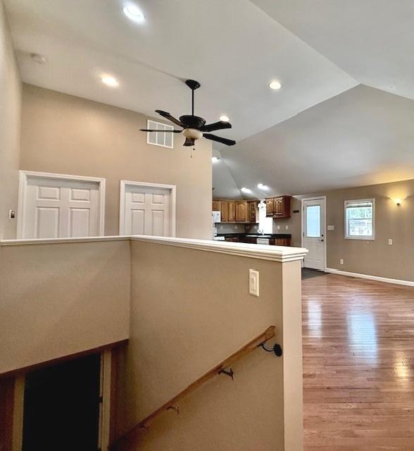 902 E Illinois St, Urbana, IL 61801 - photo 124