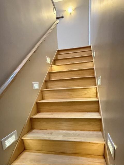 902 E Illinois St, Urbana, IL 61801 - photo 128