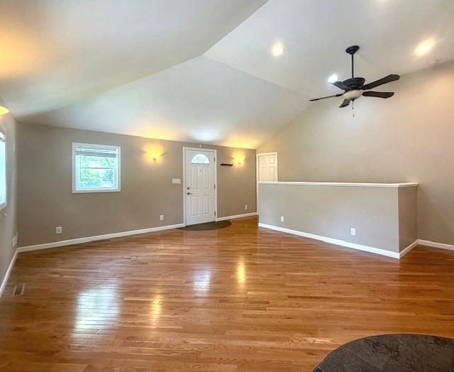 902 E Illinois St, Urbana, IL 61801 - photo 38