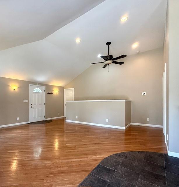 902 E Illinois St, Urbana, IL 61801 - photo 40