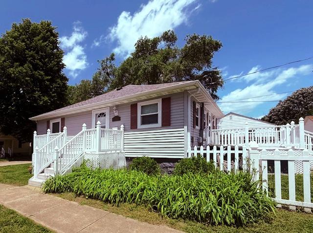 902 E Illinois St, Urbana, IL 61801 - photo 5
